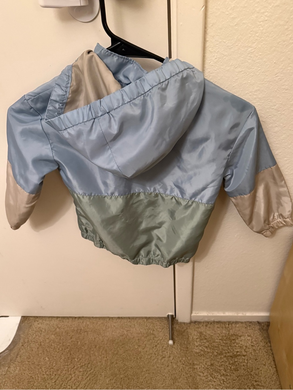 H&M Kids Colorblock Hooded Windbreaker Jacket - Light Blue & Sage 3T - Picture 2 of 3